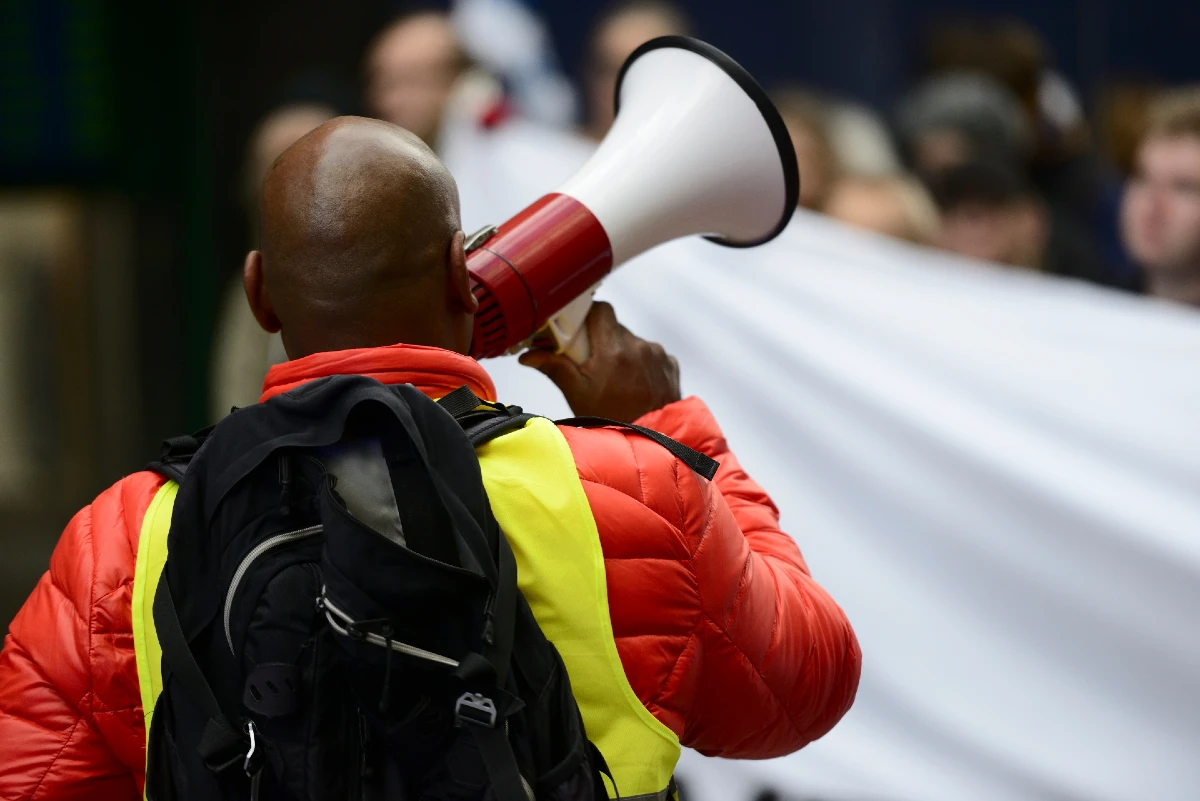 striking workers